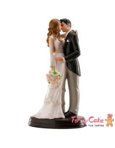Figura para Tarta Novios Dándose un Beso